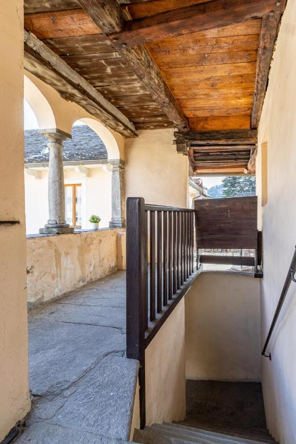 Stay5Vie: Incantevole Monolocale/Balcone/Borgo Domodossola Exterior photo