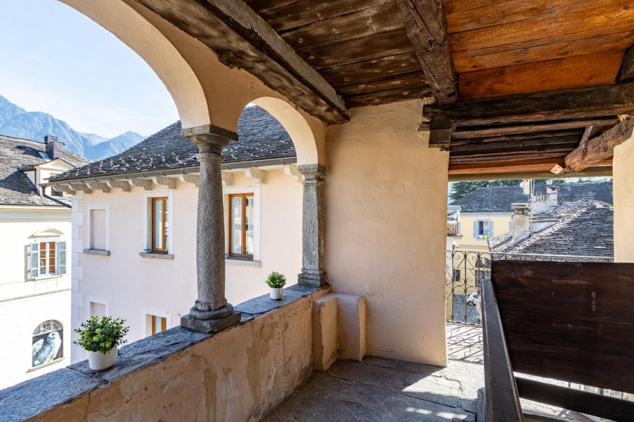 Stay5Vie: Incantevole Monolocale/Balcone/Borgo Domodossola Exterior photo