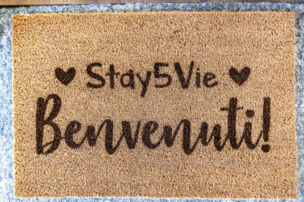 Stay5Vie: Incantevole Monolocale/Balcone/Borgo Domodossola Exterior photo